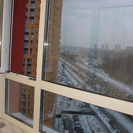 Apartamento Жк Светлопарк Kiev Exterior foto