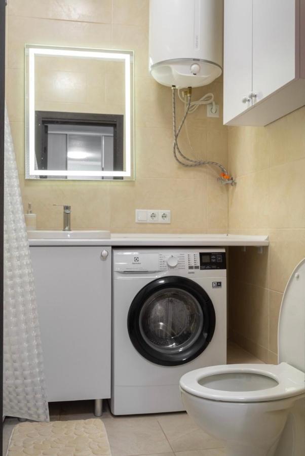 Apartamento Жк Светлопарк Kiev Exterior foto
