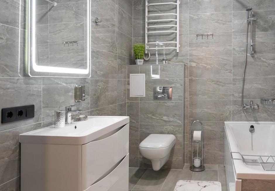 Apartamento Жк Светлопарк Kiev Exterior foto