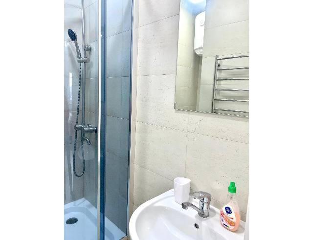 Apartamento Жк Светлопарк Kiev Exterior foto
